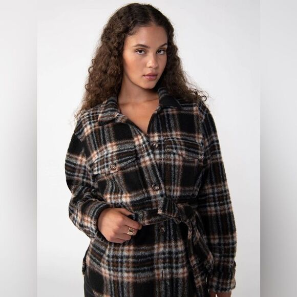 NEW SANCTUARY shay shacket in essex plaid  jacket, coat size XXL - Picture 5 of 11